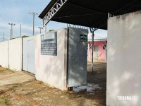 Mulher é esfaqueada pede socorro em casa de recuperação em Foz do Iguaçu Mulher é esfaqueada pede socorro em casa de recuperação em Foz do Iguaçu