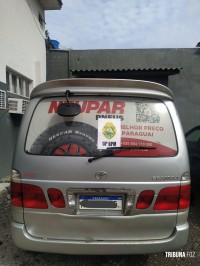 Policia Militar recupera veículo roubado em Foz do Iguaçu Policia Militar recupera veículo roubado em Foz do Iguaçu