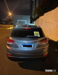 PM prende casal e recupera veículo clonado durante a madrugada em Foz do Iguaçu PM prende casal e recupera veículo clonado durante a madrugada em Foz do Iguaçu