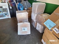 Policia Federal e Receita Federal apreendem 166,5 Kg de maconha despachada como encomendas em Foz do Iguaçu Policia Federal e Receita Federal apreendem 166,5 Kg de maconha despachada como encomendas em Foz do Iguaçu