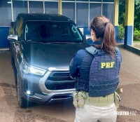 PRF recupera veículo de luxo furtado em Céu Azul PRF recupera veículo de luxo furtado em Céu Azul