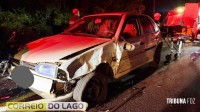 Colisão gravíssima entre carro e moto deixa feridos em Santa Helena Colisão gravíssima entre carro e moto deixa feridos em Santa Helena