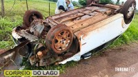 Veículo com mãe e filhos capota após motorista tentar evitar batida frontal em Santa Helena Veículo com mãe e filhos capota após motorista tentar evitar batida frontal em Santa Helena