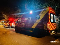 Homem morre após sofrer queda de escada e bater a cabeça no bairro Cidade Nova em Foz do Iguaçu Homem morre após sofrer queda de escada e bater a cabeça no bairro Cidade Nova em Foz do Iguaçu