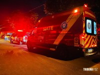 Homem morre após sofrer queda de escada e bater a cabeça no bairro Cidade Nova em Foz do Iguaçu Homem morre após sofrer queda de escada e bater a cabeça no bairro Cidade Nova em Foz do Iguaçu