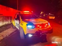 Homem morre após sofrer queda de escada e bater a cabeça no bairro Cidade Nova em Foz do Iguaçu Homem morre após sofrer queda de escada e bater a cabeça no bairro Cidade Nova em Foz do Iguaçu