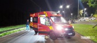 Motociclista sofre queda e é socorrido pelo Siate na Av. Safira Motociclista sofre queda e é socorrido pelo Siate na Av. Safira