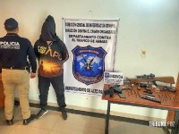 Suspeito de tráfico de armas é preso em Presidente Franco no Paraguai Suspeito de tráfico de armas é preso em Presidente Franco no Paraguai