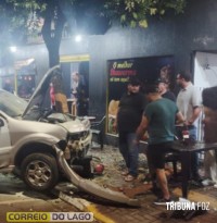 Acidente entre carro e motocicleta deixa pessoa ferida em Itaipulândia Acidente entre carro e motocicleta deixa pessoa ferida em Itaipulândia