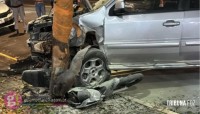Motorista perde controle, invade calçada e deixa entregador ferido no centro de Itaipulândia Motorista perde controle, invade calçada e deixa entregador ferido no centro de Itaipulândia