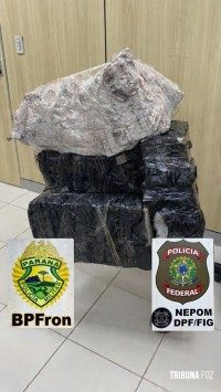 PF e PM apreendem 105,2 quilos de maconha na região da Av. Beira Rio às margens do Rio Paraná PF e PM apreendem 105,2 quilos de maconha na região da Av. Beira Rio às margens do Rio Paraná