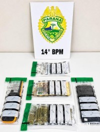 PM prende homem por tráfico de drogas no Bairro Independência, em Medianeira PM prende homem por tráfico de drogas no Bairro Independência, em Medianeira