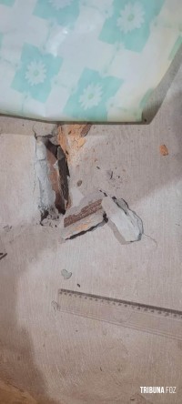 Ladrões tentam arrombar cofre de igreja durante a madrugada no Paraguai Ladrões tentam arrombar cofre de igreja durante a madrugada no Paraguai