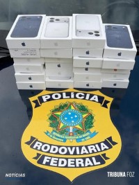 Fuga da PRF na BR-277 termina com prisão e apreensão de 23 iphones em Santa Tereza do Oeste Fuga da PRF na BR-277 termina com prisão e apreensão de 23 iphones em Santa Tereza do Oeste