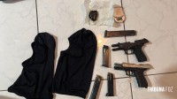 PF e PM apreendem armas, munições e drogas após monitoramento de travessia clandestina no Rio Paraná PF e PM apreendem armas, munições e drogas após monitoramento de travessia clandestina no Rio Paraná