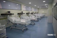 Ala do Hospital Municipal inaugurado na pandemia virou deposito de materiais inservíveis Ala do Hospital Municipal inaugurado na pandemia virou deposito de materiais inservíveis