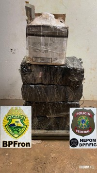 BPFRON e Polícia Federal apreendem 87 Kg de maconha em Foz do Iguaçu BPFRON e Polícia Federal apreendem 87 Kg de maconha em Foz do Iguaçu