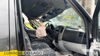 Acidente envolvendo van escolar deixa idoso ferido e mobiliza SAMU em Santa Helena Acidente envolvendo van escolar deixa idoso ferido e mobiliza SAMU em Santa Helena