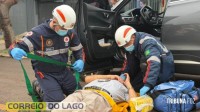 Acidente envolvendo van escolar deixa idoso ferido e mobiliza SAMU em Santa Helena Acidente envolvendo van escolar deixa idoso ferido e mobiliza SAMU em Santa Helena