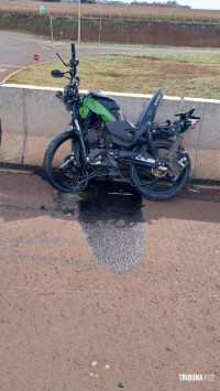 Motociclista morre após grave acidente na Av. Perimetral Leste em Foz do Iguaçu Motociclista morre após grave acidente na Av. Perimetral Leste em Foz do Iguaçu