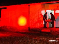 Homem é encontrado morto dentro de residência com sinais de agressão na Vila A Homem é encontrado morto dentro de residência com sinais de agressão na Vila A