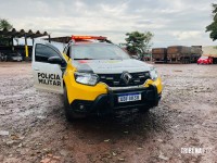 Homem é encontrado morto sobre carreta em posto de combustível em Foz do Iguaçu Homem é encontrado morto sobre carreta em posto de combustível em Foz do Iguaçu