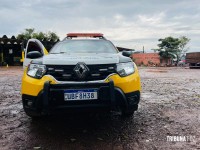Homem é encontrado morto sobre carreta em posto de combustível em Foz do Iguaçu Homem é encontrado morto sobre carreta em posto de combustível em Foz do Iguaçu