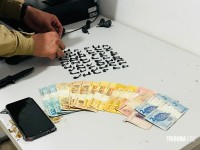 Menor é apreendido com drogas e dinheiro durante ação da PM no Bairro Parque Imperatriz Menor é apreendido com drogas e dinheiro durante ação da PM no Bairro Parque Imperatriz
