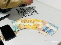 Menor é apreendido com drogas e dinheiro durante ação da PM no Bairro Parque Imperatriz Menor é apreendido com drogas e dinheiro durante ação da PM no Bairro Parque Imperatriz