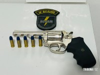 ROCAM Prende homem armado e evita possível homicídio no Bairro Portal da Foz ROCAM Prende homem armado e evita possível homicídio no Bairro Portal da Foz