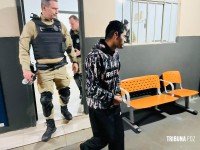 ROCAM Prende homem armado e evita possível homicídio no Bairro Portal da Foz ROCAM Prende homem armado e evita possível homicídio no Bairro Portal da Foz