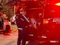 Policial civil da Delegacia de Homicídios frustra assalto e prende três assaltantes em Foz do Iguaçu Policial civil da Delegacia de Homicídios frustra assalto e prende três assaltantes em Foz do Iguaçu