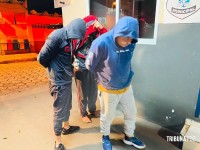Policial civil da Delegacia de Homicídios frustra assalto e prende três assaltantes em Foz do Iguaçu Policial civil da Delegacia de Homicídios frustra assalto e prende três assaltantes em Foz do Iguaçu