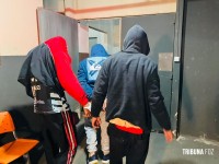 Policial civil da Delegacia de Homicídios frustra assalto e prende três assaltantes em Foz do Iguaçu Policial civil da Delegacia de Homicídios frustra assalto e prende três assaltantes em Foz do Iguaçu