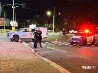 Policial civil da Delegacia de Homicídios frustra assalto e prende três assaltantes em Foz do Iguaçu Policial civil da Delegacia de Homicídios frustra assalto e prende três assaltantes em Foz do Iguaçu