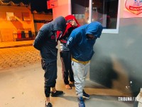 Policial civil da Delegacia de Homicídios frustra assalto e prende três assaltantes em Foz do Iguaçu Policial civil da Delegacia de Homicídios frustra assalto e prende três assaltantes em Foz do Iguaçu