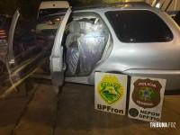 Ação conjunta entre BPFRON e PF resulta na apreensão de 1.000 pacotes de cigarros contrabandeados em Foz do Iguaçu Ação conjunta entre BPFRON e PF resulta na apreensão de 1.000 pacotes de cigarros contrabandeados em Foz do Iguaçu