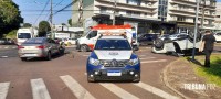 Veículo capota após colisão na Av. General Meira em Foz do Iguaçu Veículo capota após colisão na Av. General Meira em Foz do Iguaçu