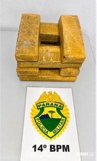 PM apreende 6,6 Kg de maconha na região central de Foz do Iguaçu PM apreende 6,6 Kg de maconha na região central de Foz do Iguaçu