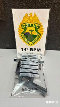 PM apreende adolescente por porte ilegal de arma de fogo em Foz do Iguaçu PM apreende adolescente por porte ilegal de arma de fogo em Foz do Iguaçu