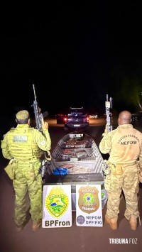 Integração entre BPFRON e PF resulta na apreensão de 565 Kg de maconha em Foz do Iguaçu Integração entre BPFRON e PF resulta na apreensão de 565 Kg de maconha em Foz do Iguaçu