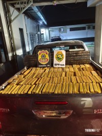Ação integrada resulta na apreensão de 1.130 Kg de drogas e na prisão de quatro pessoas em Santa Tereza do Oeste Ação integrada resulta na apreensão de 1.130 Kg de drogas e na prisão de quatro pessoas em Santa Tereza do Oeste