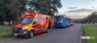 Quatro passageiros ficam feridos após queda dentro de ônibus do transporte coletivo no Jardim Patriarca em Foz do Iguaçu Quatro passageiros ficam feridos após queda dentro de ônibus do transporte coletivo no Jardim Patriarca em Foz do Iguaçu