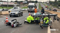 Motociclista é socorrido pelo Siate após colisão no viaduto da Av. Costa e Silva Motociclista é socorrido pelo Siate após colisão no viaduto da Av. Costa e Silva