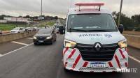 Motociclista é socorrido pelo Siate após colisão no viaduto da Av. Costa e Silva Motociclista é socorrido pelo Siate após colisão no viaduto da Av. Costa e Silva