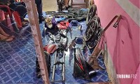 Polícia desmantela oficina clandestina de motocicletas roubadas no bairro Remansito m Ciudad Del Este Polícia desmantela oficina clandestina de motocicletas roubadas no bairro Remansito m Ciudad Del Este