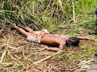 Dois homens são encontrados mortos em canavial no Porto Meira em Foz do Iguaçu Dois homens são encontrados mortos em canavial no Porto Meira em Foz do Iguaçu