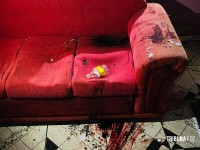Casa onde ocorreu duplo homicídio, seguido de ocultação de cadáver é periciada Casa onde ocorreu duplo homicídio, seguido de ocultação de cadáver é periciada