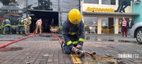 Bombeiros são mobilizados após incêndio na cozinha de estabelecimento tipo Fast Casual na Av. Morenitas Bombeiros são mobilizados após incêndio na cozinha de estabelecimento tipo Fast Casual na Av. Morenitas