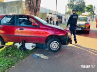 Homem é agredido após, segundo relato, tentar atropelar motociclista Homem é agredido após, segundo relato, tentar atropelar motociclista